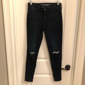 American Eagle dark blue jeans